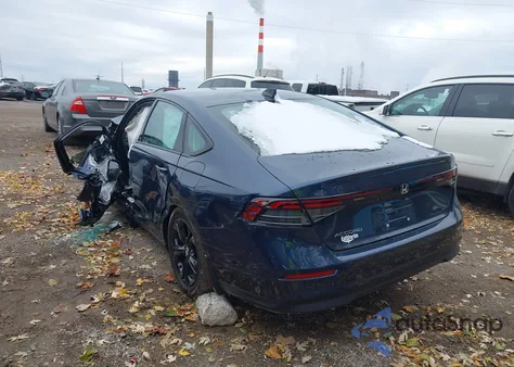 2025 Honda Accord Se z USA, uszkodzony, nr VIN 1HGCY1F43SA071598
